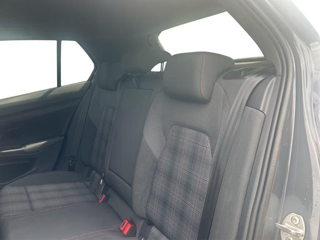 Volkswagen Golf VIII 2.0 TSI DSG GTI 2024